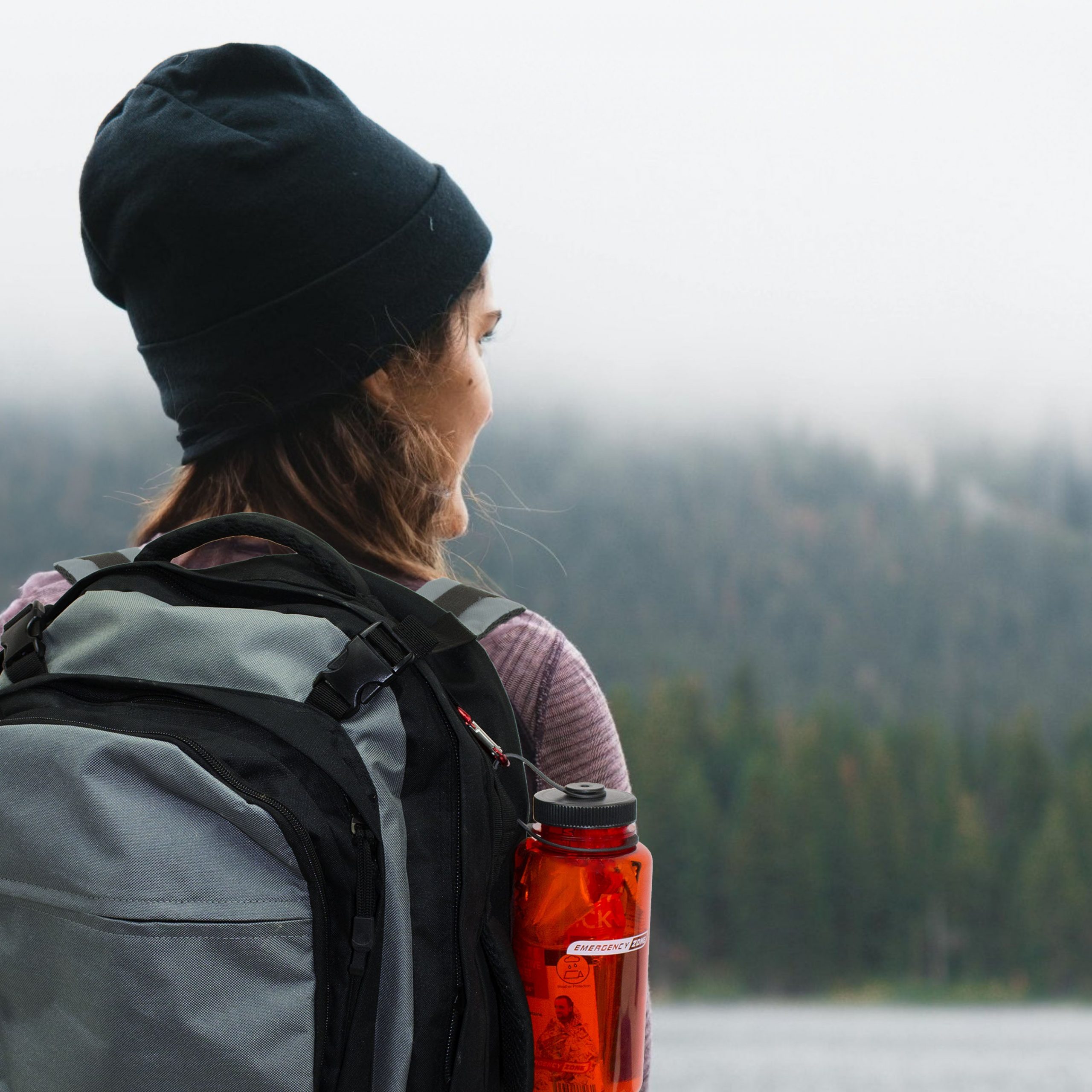 Bottle-Hiking.jpg